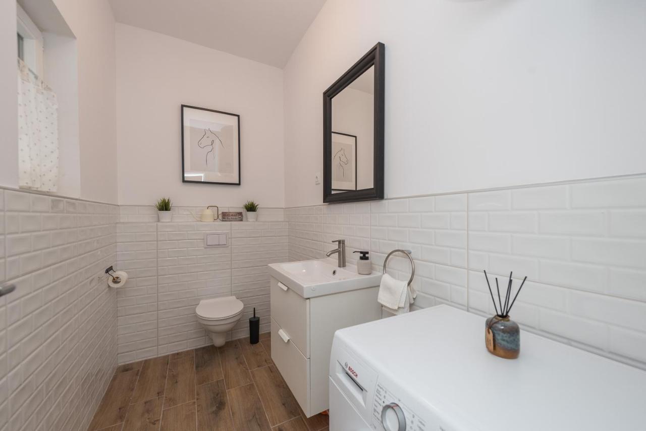 Brand New Villa Cara D Oro, Vrana Vrana  외부 사진