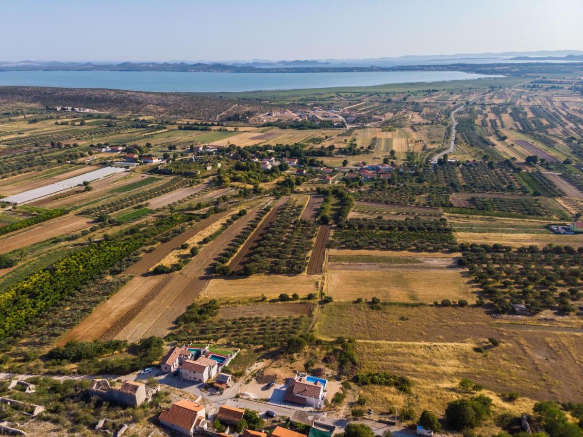 Brand New Villa Cara D Oro, Vrana Vrana  외부 사진