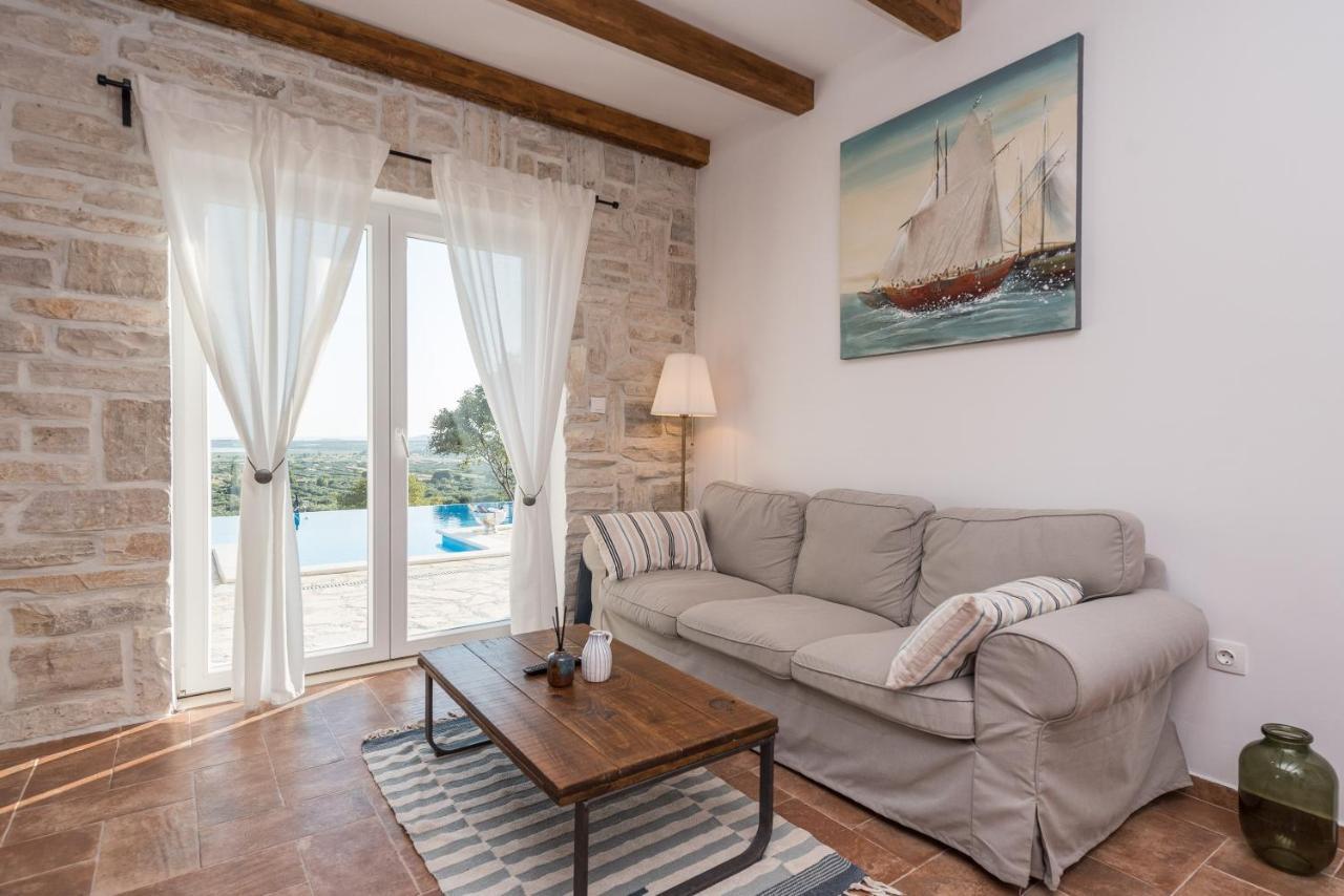Brand New Villa Cara D Oro, Vrana Vrana  외부 사진