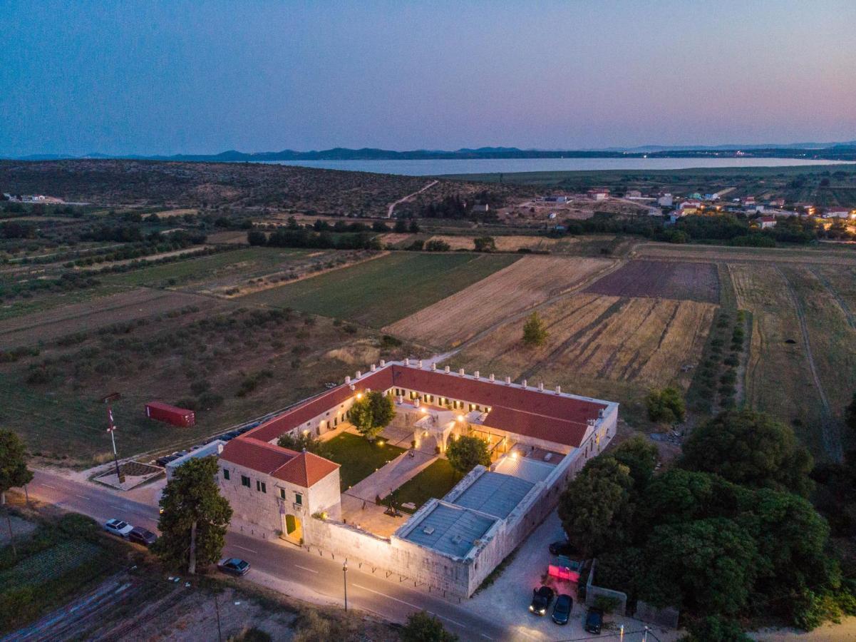 Brand New Villa Cara D Oro, Vrana Vrana  외부 사진