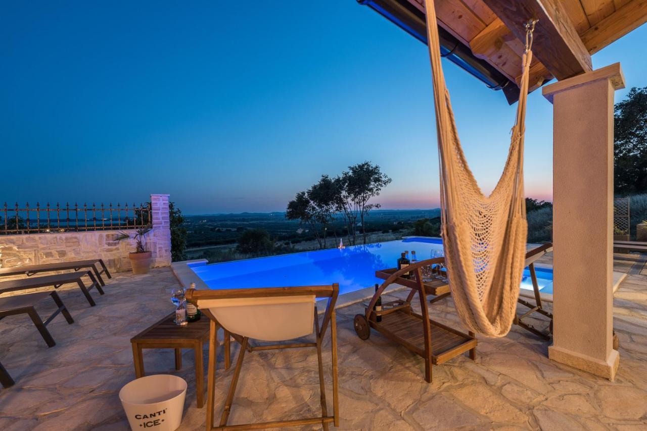 Brand New Villa Cara D Oro, Vrana Vrana  외부 사진