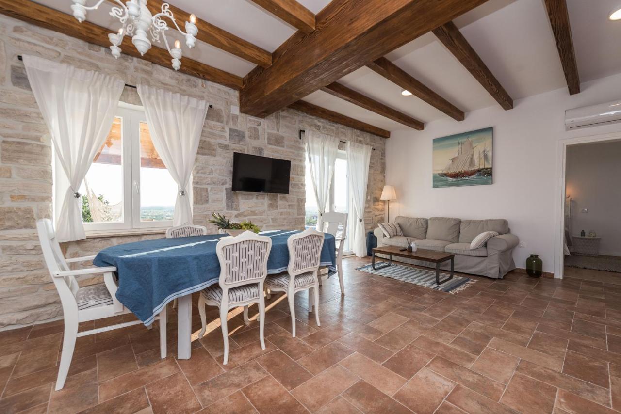 Brand New Villa Cara D Oro, Vrana Vrana  외부 사진
