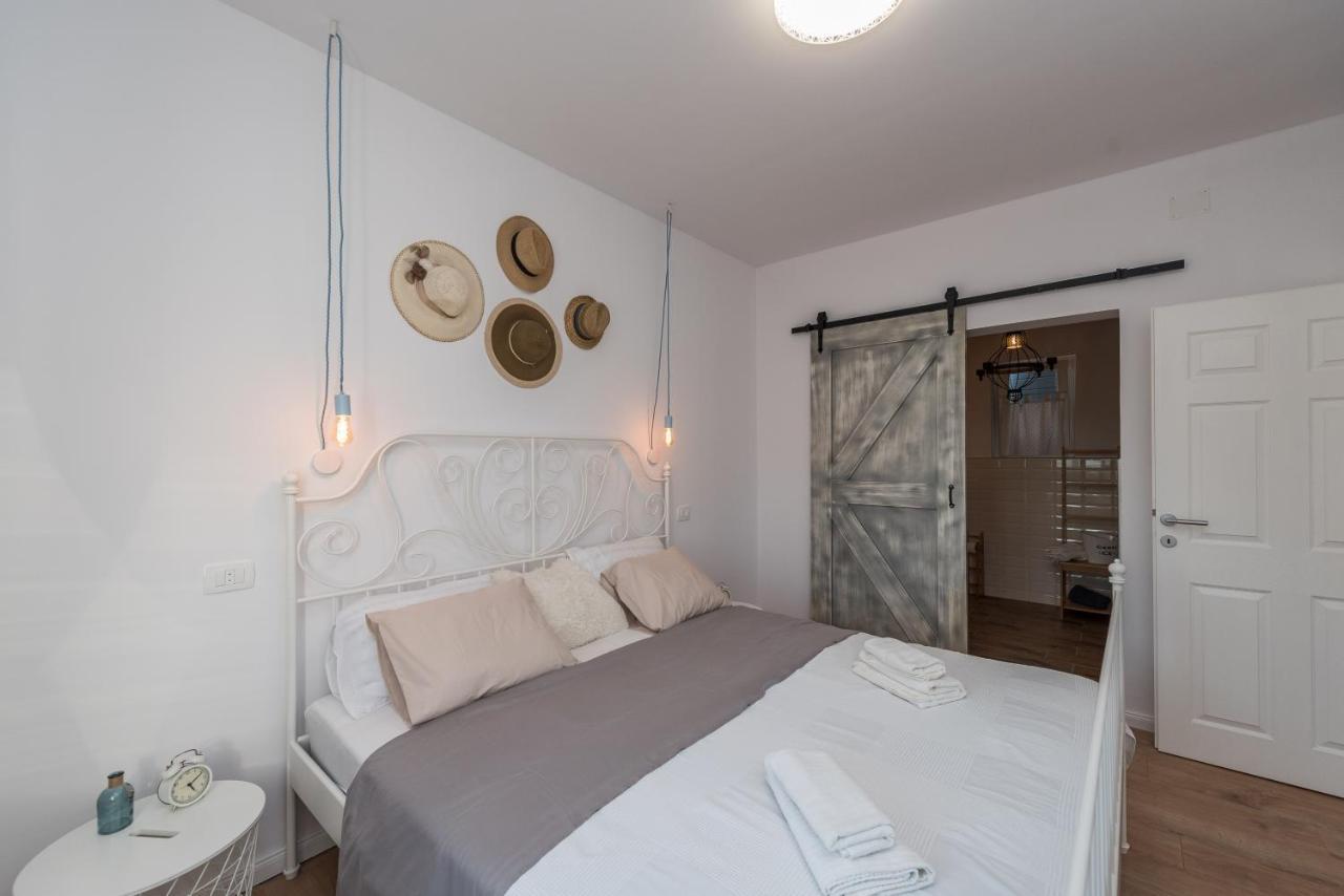 Brand New Villa Cara D Oro, Vrana Vrana  외부 사진